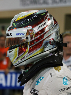 Tweede Lewis Hamilton, Mercedes AMG F1 W06 in parc fermé