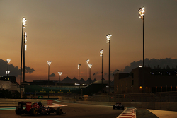 Max Verstappen, Scuderia Toro Rosso STR10 y Carlos Sainz Jr., Scuderia Toro Rosso STR10