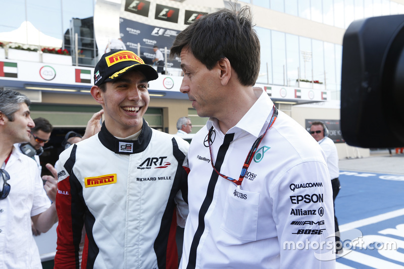 2015 GP3 champion Esteban Ocon, ART Grand Prix with Toto Wolff
