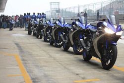 Yamaha YZF-R3 in the pitlane