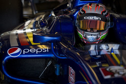 Antonio Giovinazzi, Carlin