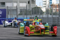 Lucas di Grassi, ABT Schaeffler Audi Sport y Nathanael Berthon, Team Aguri