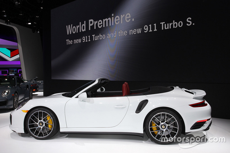 Porsche 911 Turbo S