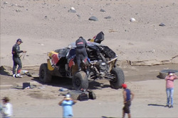 #314 Peugeot: Sèbastien Loeb, Daniel Elena nach dem Unfall