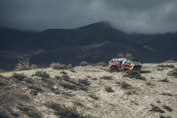 Карлос Сайнс и Лукас Крус, PEugeot 2008 DKR16, Peugeot Sport
