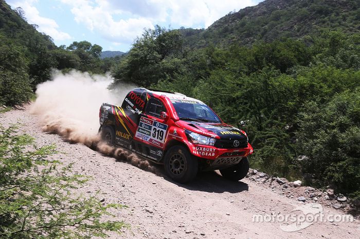 #206 Leeroy Poulter, Toyota Hilux 