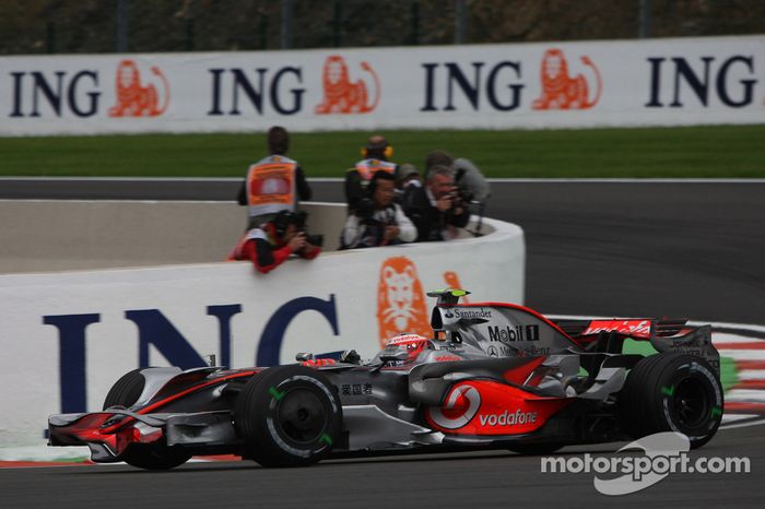 Heikki Kovalainen, McLaren Mercedes, MP4-23