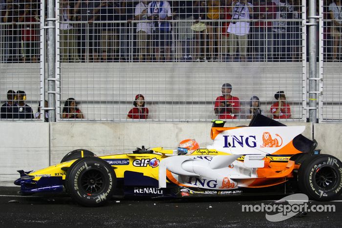 Choque de Nelson A. Piquet, Renault F1 Team