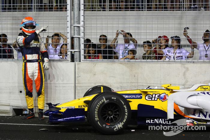 Choque de Nelson A. Piquet, Renault F1 Team