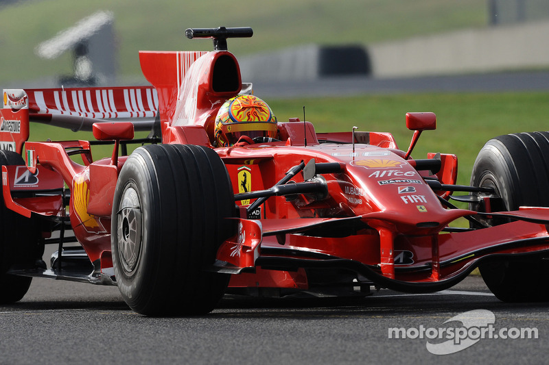 Valentino Rossi tes Ferrari F2008