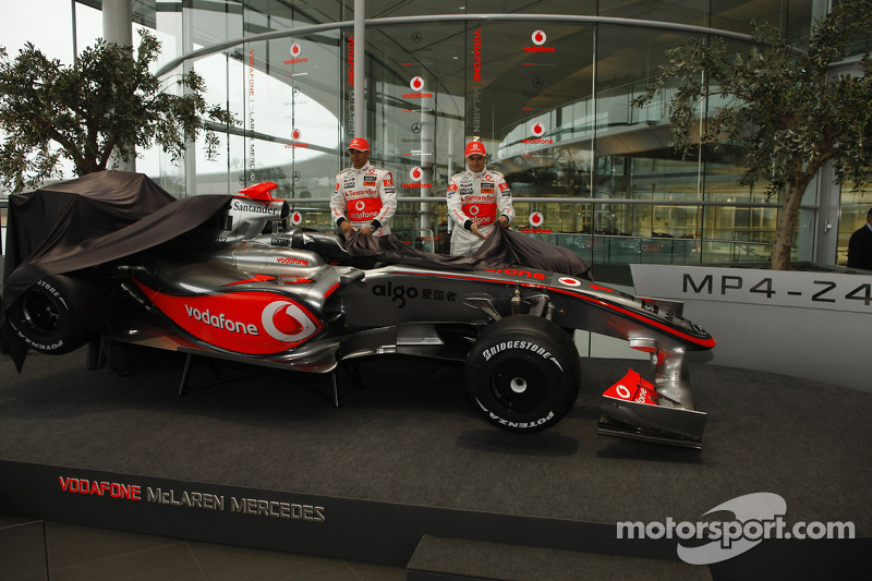 Lewis Hamilton and Heikki Kovalainen unveil the new McLaren Mercedes MP4-24