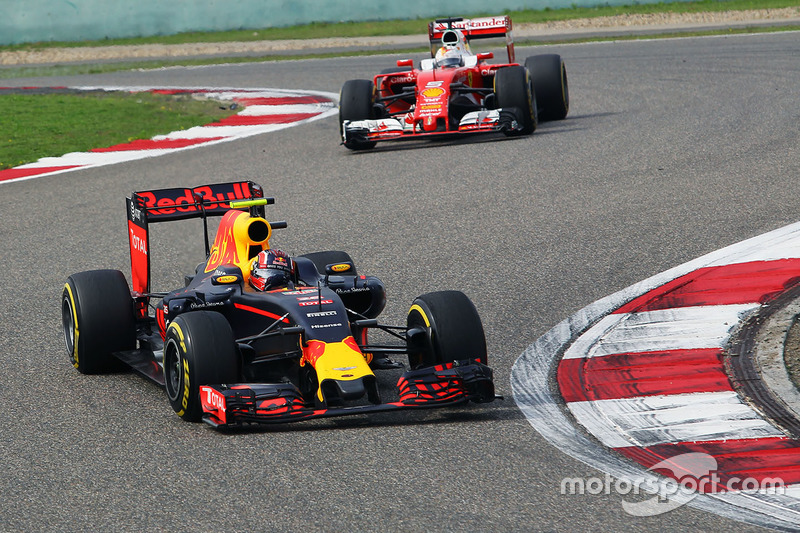 Sebastian Vettel x Daniil Kvyat - 2016