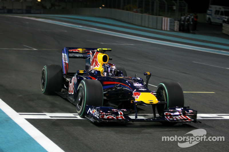 Sebastian Vettel, Red Bull Racing, takes the checkered flag