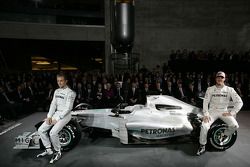 Nico Rosberg und Michael Schumacher