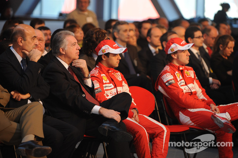 Felipe Massa ve Fernando Alonso
