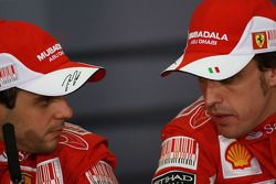 Conferencia de prensa: ganador de la carrera Fernando Alonso, Scuderia Ferrari, con segundo lugar Fe