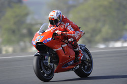 Casey Stoner, Ducati Marlboro Team