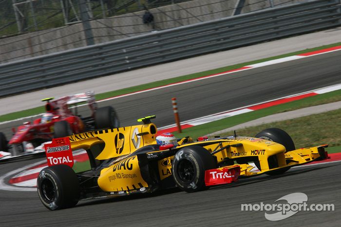Vitaly Petrov, Equipo Renault F1