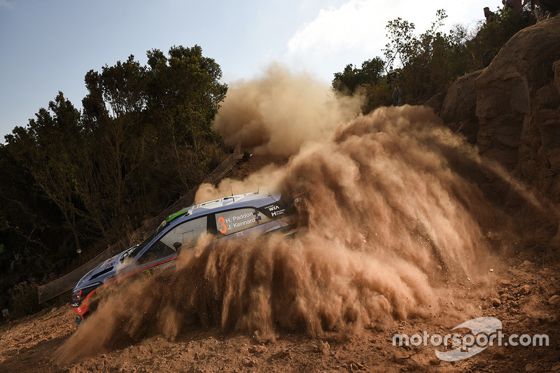 #4: Spektakulärer Drift von Hayden Paddon bei der Rallye Italien