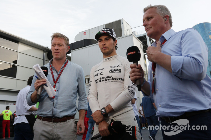 Simon Lazenby, Sky Sports F1 presentador de TV con Sergio Pérez, Sahara Force India F1 y Johnny Herbert, Sky Sports F1 Presentador