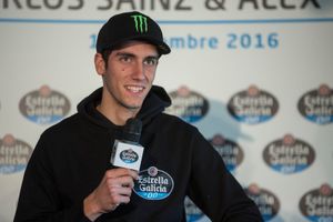Alex Rins en un evento de Estrella Galicia